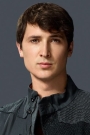 Ben Lloyd-Hughes Film ve Dizileri