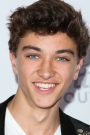 Gavin Casalegno Film ve Dizileri